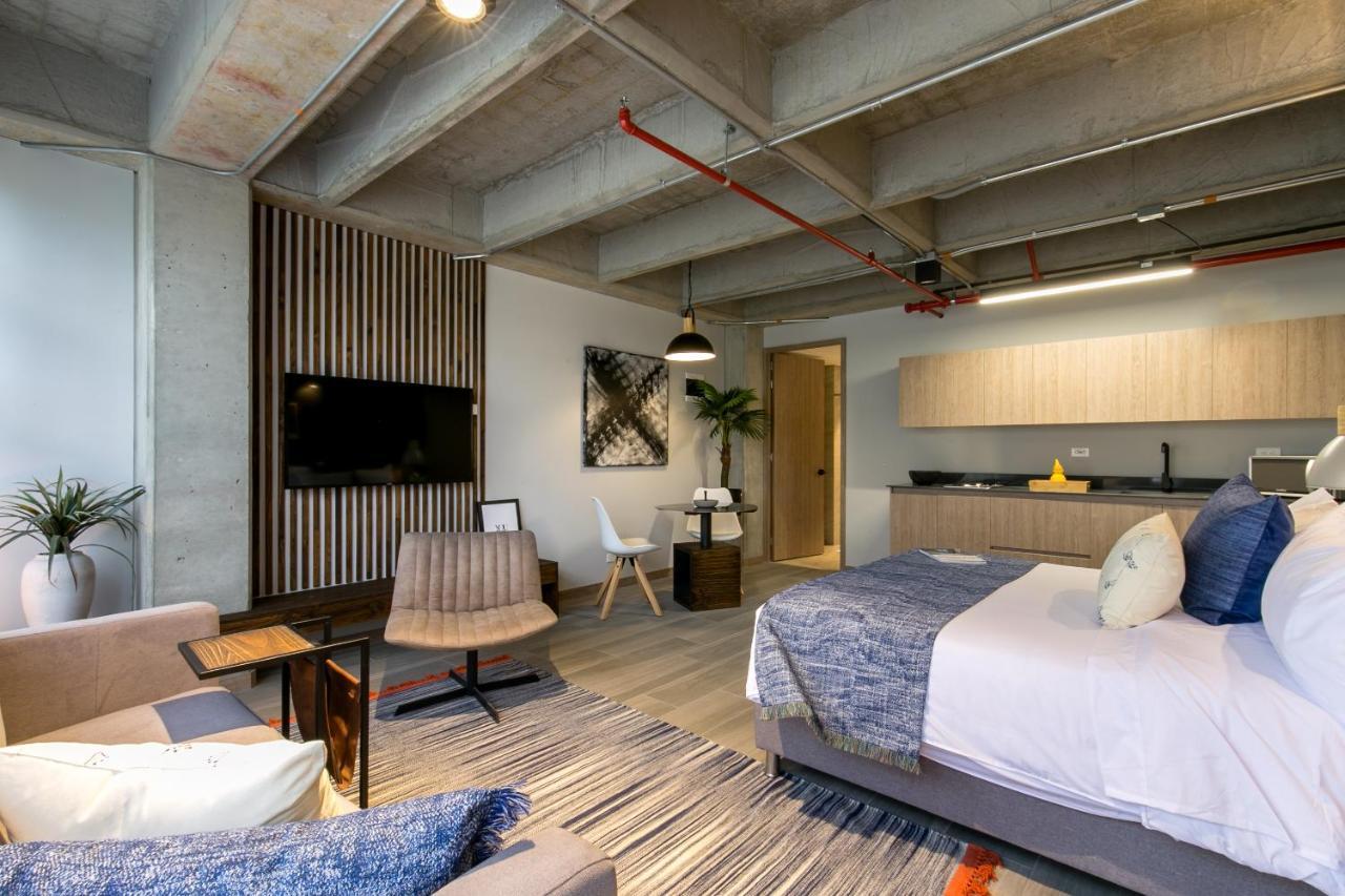 Factory Lofts Hotel 메딜린 외부 사진