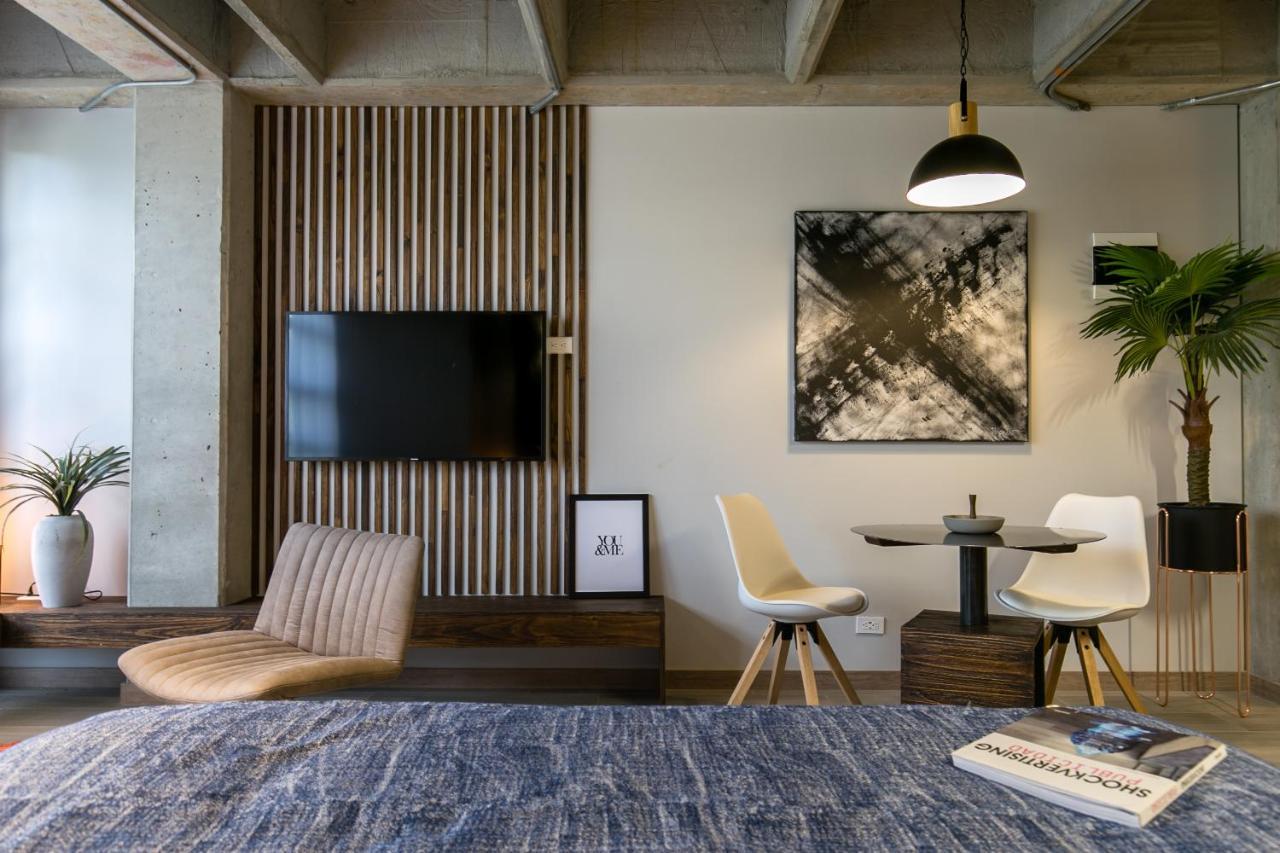 Factory Lofts Hotel 메딜린 외부 사진