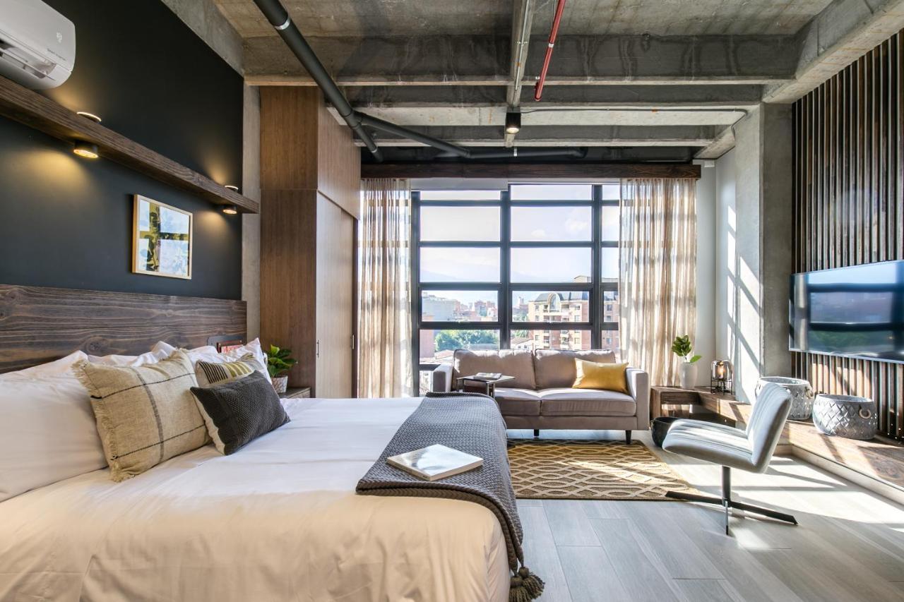 Factory Lofts Hotel 메딜린 외부 사진