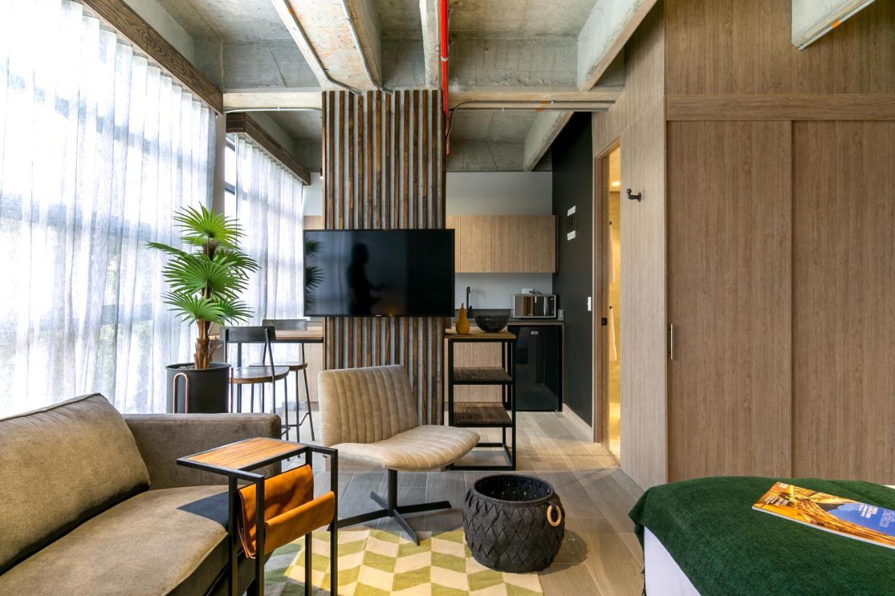 Factory Lofts Hotel 메딜린 외부 사진