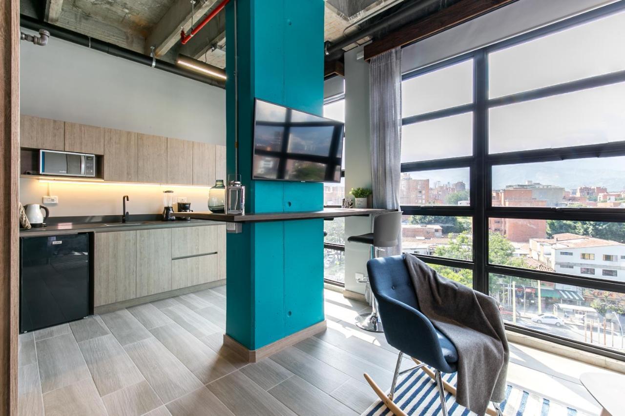 Factory Lofts Hotel 메딜린 외부 사진
