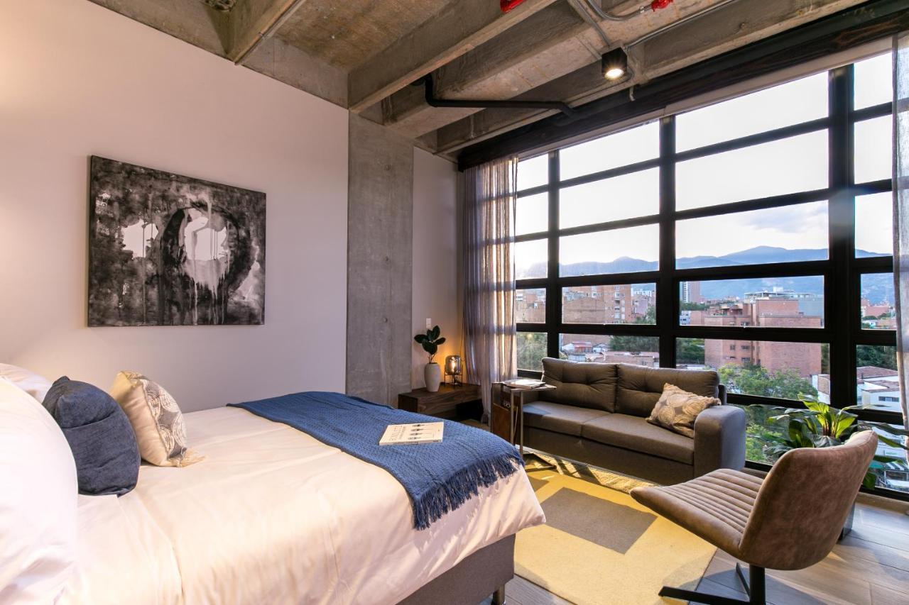 Factory Lofts Hotel 메딜린 외부 사진