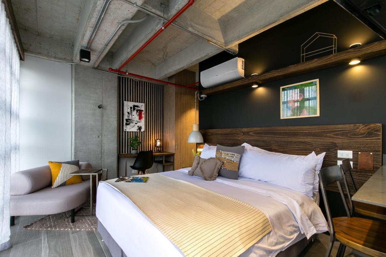 Factory Lofts Hotel 메딜린 외부 사진
